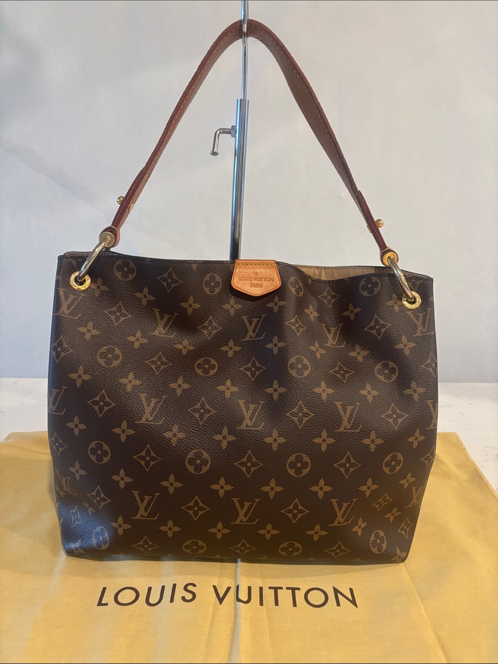 Louis Vuitton Monogram Graceful PM